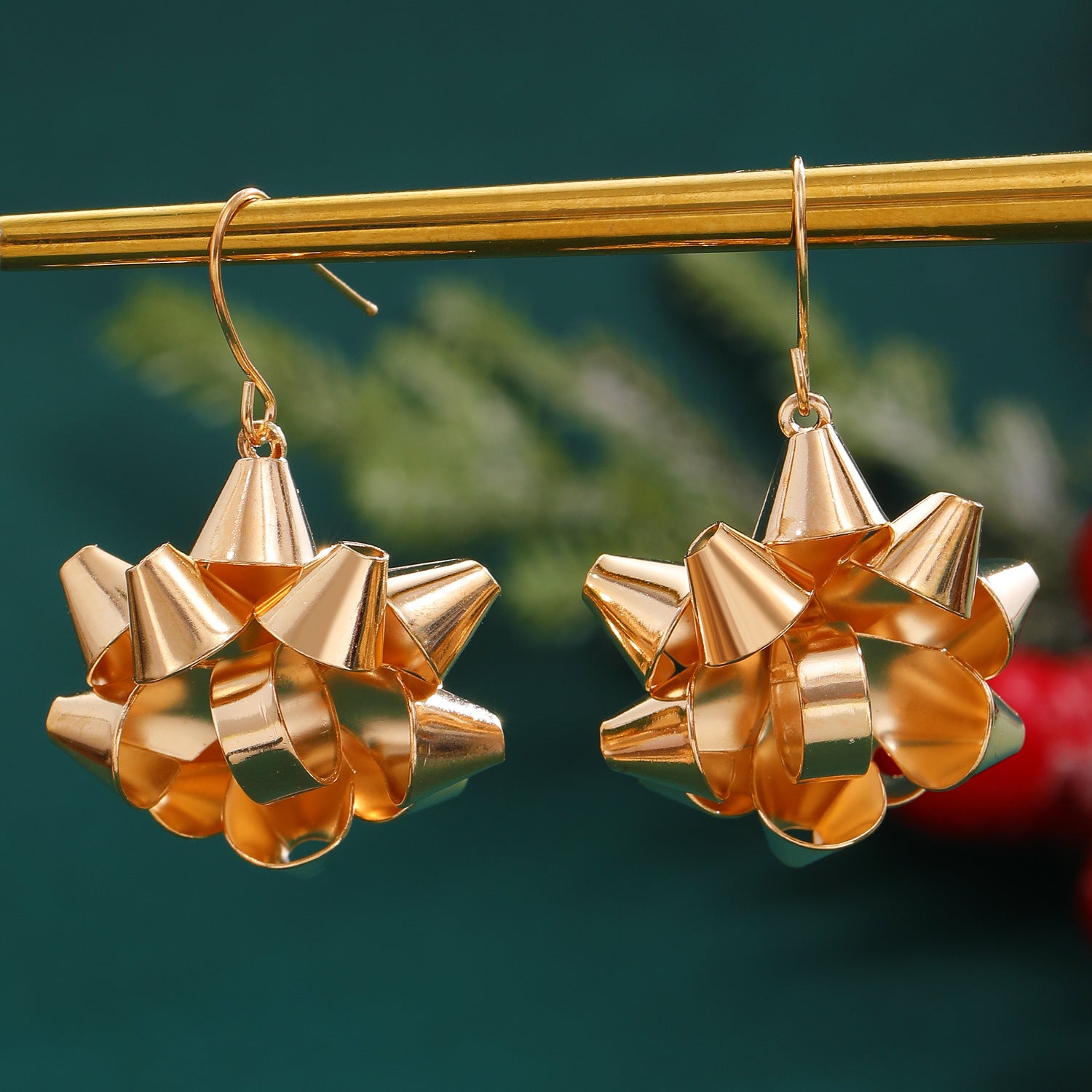 Wholesale Christmas colorful red and green earrings